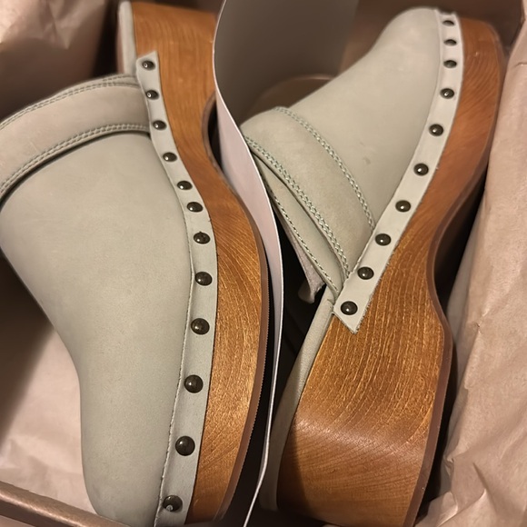 NWT! NEW IN BOX! MADEWELL CECILY CLOG NUBUCK LIGHT GREEN Forgotten Landscape 8 - Picture 12 of 14